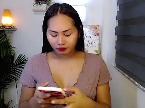 sluttyprincess0 online show from 05-29-26, 10:49