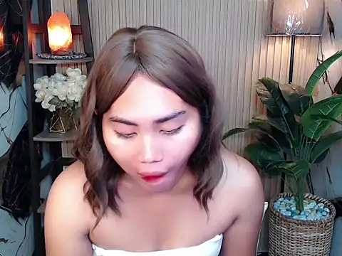 sluttyprincess0 online show from 02-10-26, 10:53