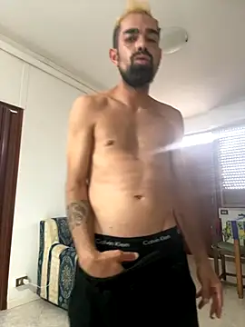 Snapshot of Nonsoilmionome89 chatting on 09-12-25, 11:32 Nonsoilmionome89 online show from 09-12-25, 11:32