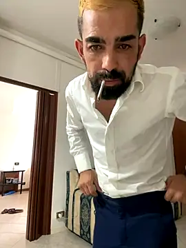 Snapshot of Nonsoilmionome89 chatting on 09-08-25, 03:22 Nonsoilmionome89 online show from 09-08-25, 03:22