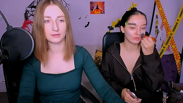 eva smiith  online show from 10-29-25, 06:45