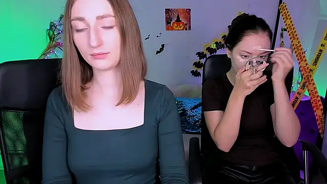 eva smiith  online show from 10-23-25, 06:12