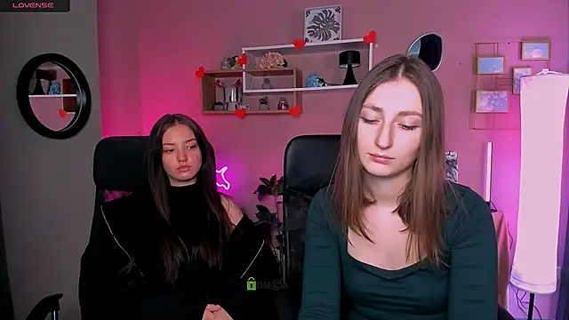 eva smiith  online show from 02-10-26, 06:56