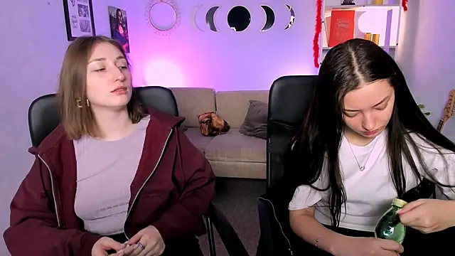 eva smiith  online show from 04-07-26, 05:42