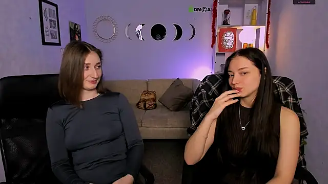 eva smiith  online show from 04-20-26, 05:54