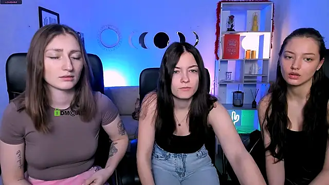 eva smiith  online show from 02-26-26, 06:46