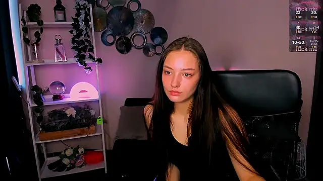 eva smiith  online show from 03-06-26, 06:52