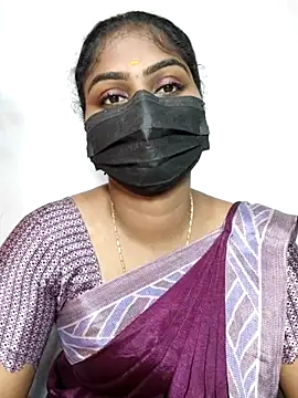 Snapshot of Tamil_Princess12 chatting on 07-23-26, 06:59 Tamil Princess12 online show from 07-23-26, 06:59