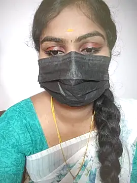 Snapshot of Tamil_Princess12 chatting on 05-05-26, 05:16 Tamil Princess12 online show from 05-05-26, 05:16