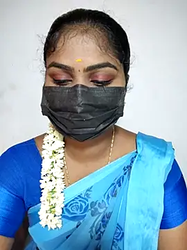 Snapshot of Tamil_Princess12 chatting on 07-23-26, 06:22 Tamil Princess12 online show from 07-23-26, 06:22