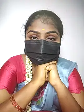 Snapshot of Tamil_Princess12 chatting on 05-30-26, 08:03 Tamil Princess12 online show from 05-30-26, 08:03