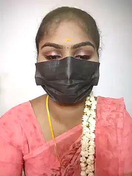 Snapshot of Tamil_Princess12 chatting on 04-21-26, 05:19 Tamil Princess12 online show from 04-21-26, 05:19