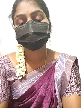 Snapshot of Tamil_Princess12 chatting on 07-18-26, 11:30 Tamil Princess12 online show from 07-18-26, 11:30