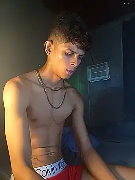 Snapshot of God_Eros_23cm chatting on 11-08-25, 02:59 God Eros 23cm online show from 11-08-25, 02:59