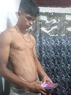 Snapshot of God_Eros_23cm chatting on 04-19-26, 10:45 God Eros 23cm online show from 04-19-26, 10:45