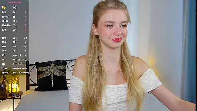 KelsiWest online show from 09-20-25, 05:45