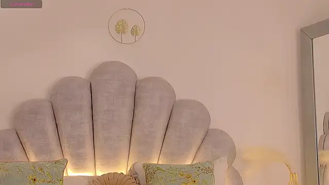 emma-conti2 online show from 04-16-26, 03:02