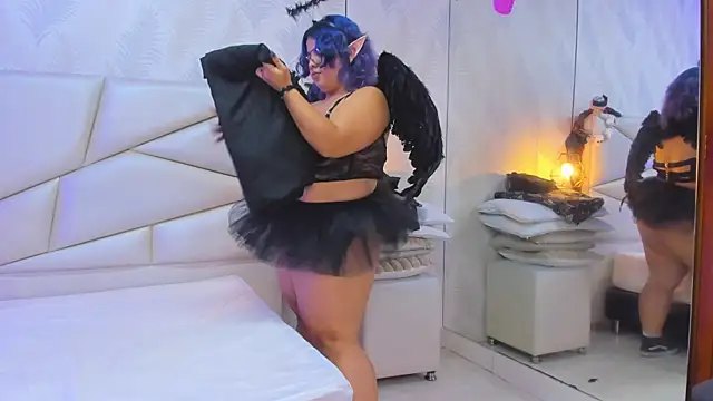 Snapshot of lulukawai16 chatting on 10-31-25, 07:10 lulukawai16 online show from 10-31-25, 07:10