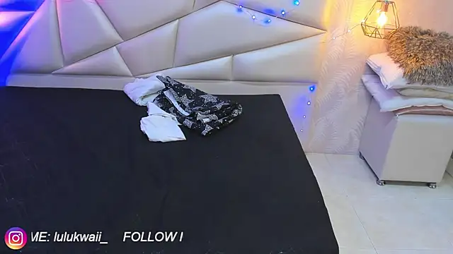 Snapshot of lulukawai16 chatting on 12-20-25, 07:28 lulukawai16 online show from 12-20-25, 07:28