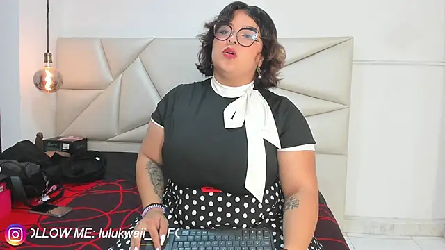 lulukawai16 online show from 04-07-26, 07:04