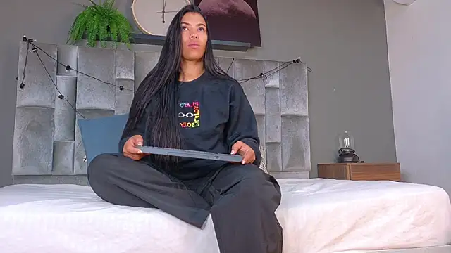 RiriiBrunette   online show from 02-22-26, 11:56