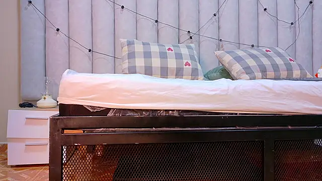 RiriiBrunette   online show from 02-24-26, 07:37