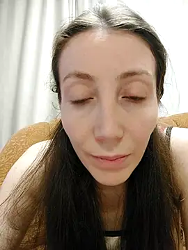 HellaryTourent online show from 02-18-26, 04:47