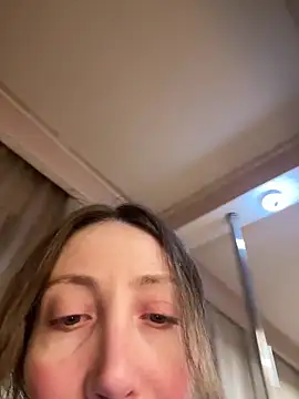 HellaryTourent online show from 02-06-26, 05:42