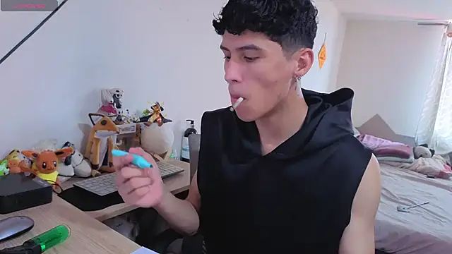 LuClawthorne  online show from 03-20-26, 02:51