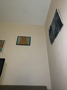 Bambi-Live online show from 10-24-25, 07:13