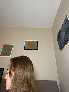 Bambi-Live online show from 01-11-26, 06:04