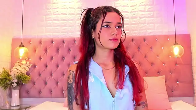 amber sparkle online show from 10-14-25, 12:39