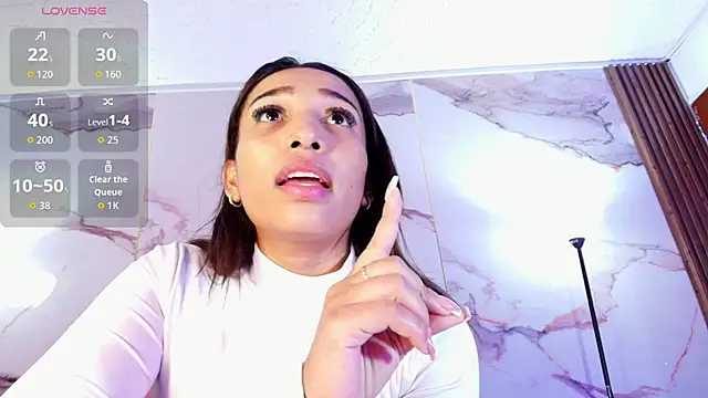 AlyaThompson online show from 12-16-25, 04:06