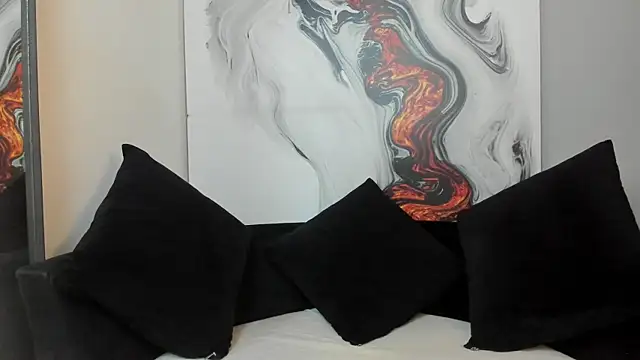 Snapshot of Charlottegray_1 chatting on 09-12-25, 04:01 Charlottegray 1 online show from 09-12-25, 04:01