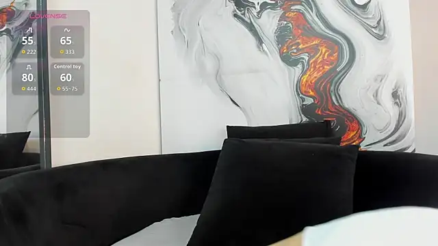 Snapshot of Charlottegray_1 chatting on 10-04-25, 03:52 Charlottegray 1 online show from 10-04-25, 03:52