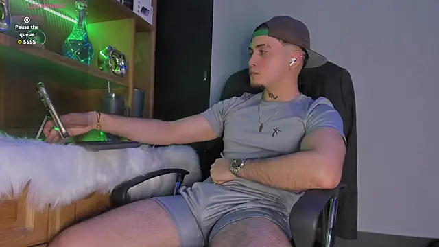 Gael williams1 online show from 11-18-25, 12:04