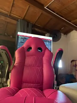 MarilynSmith01 online show from 12-22-25, 11:49