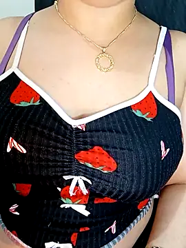 Queen-15 online show from 11-29-25, 02:55