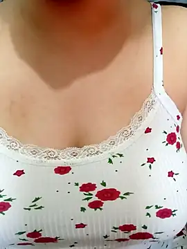 Queen-15 online show from 02-25-26, 12:11