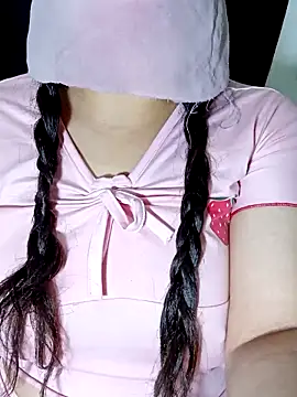 Queen-15 online show from 03-07-26, 11:10