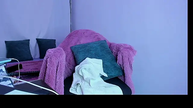 Sandy-13 online show from 12-20-25, 10:34