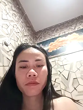 sexhot 22 online show from 04-15-26, 10:32