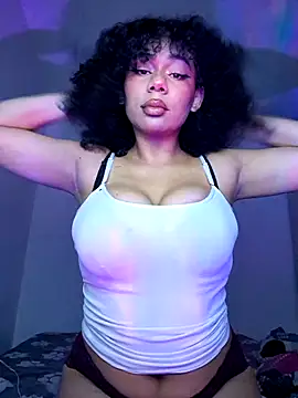 Snapshot of Yerystar chatting on 03-05-26, 09:17 Yerystar online show from 03-05-26, 09:17