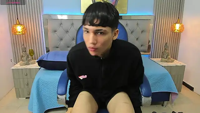 SamBlack  online show from 03-04-26, 12:46