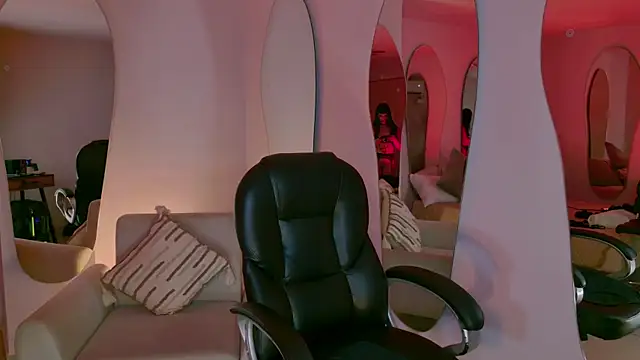 Snapshot of AgathaKondo_ chatting on 02-10-26, 08:52 AgathaKondo online show from 02-10-26, 08:52