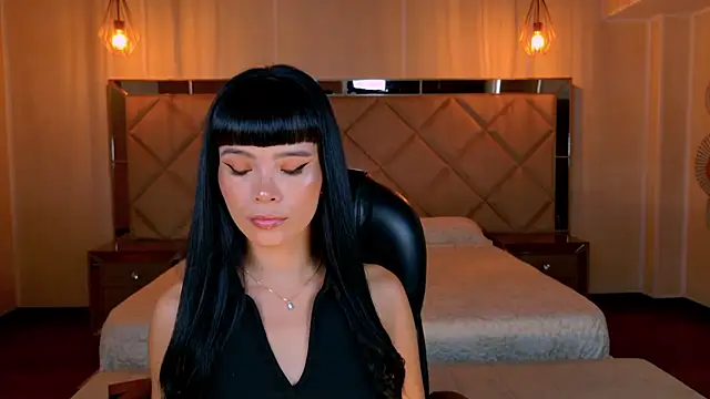 AgathaKondo  online show from 03-25-26, 09:24