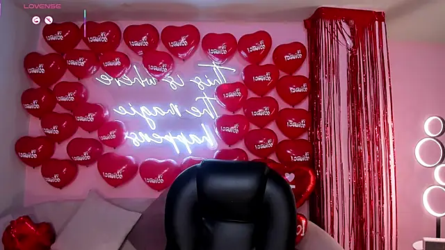 Snapshot of AgathaKondo_ chatting on 02-15-26, 06:29 AgathaKondo online show from 02-15-26, 06:29