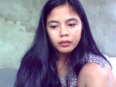 Snapshot of sweet_heaven00 chatting on 10-23-25, 05:17 sweet heaven00 online show from 10-23-25, 05:17