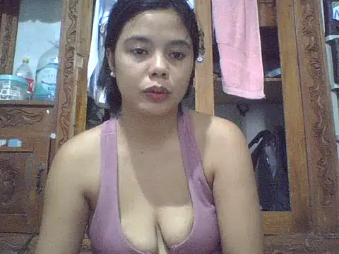 sweet heaven00 online show from 03-26-26, 01:48