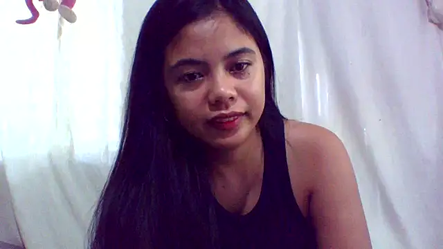 Snapshot of sweet_heaven00 chatting on 10-14-25, 02:12 sweet heaven00 online show from 10-14-25, 02:12